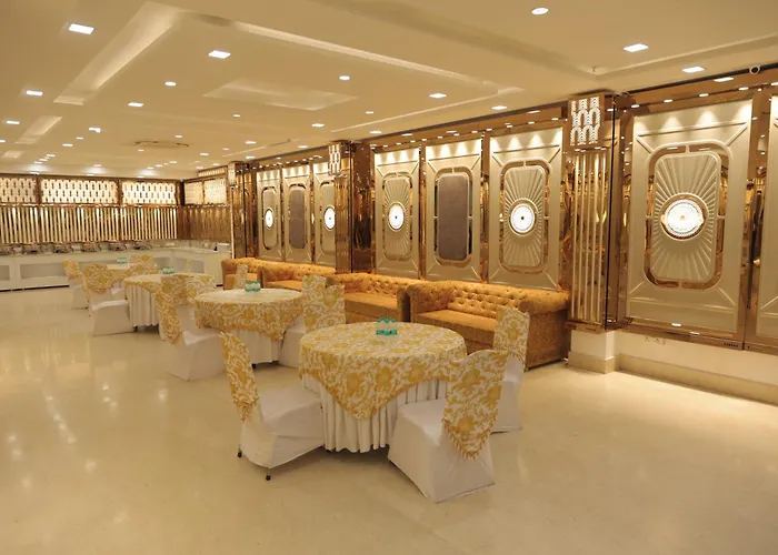 Golden Tree Hotel Noida
