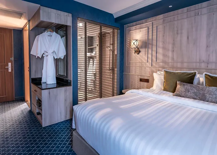 The Coach Hotel Sukhumvit - Asok Bts กรุงเทพมหานคร