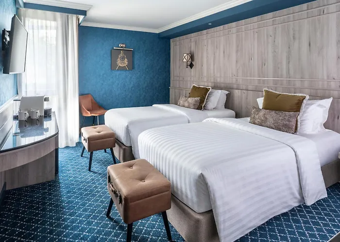 The Coach Hotel Sukhumvit - Asok Bts Bangkok