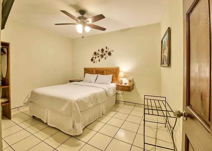 Nico Hotel Antigua