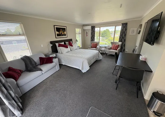 Cambridge Te Awa Rivertrail Bnb