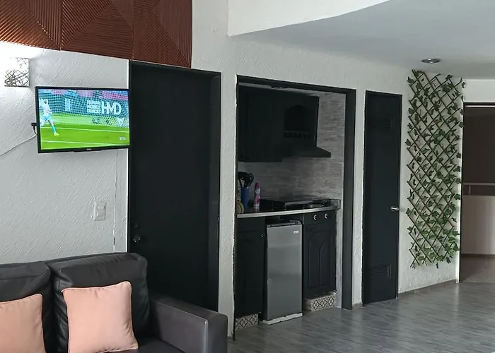 SUITE EN TORRES GEMELAS a pie de playa 611 Acapulco