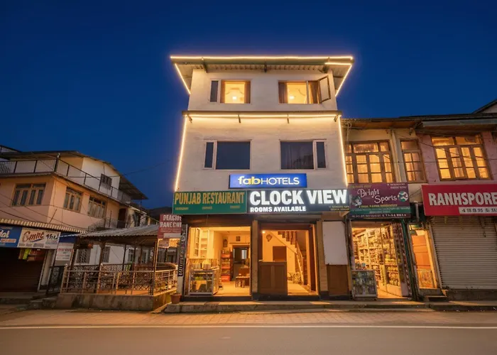Fabhotel Clock View Mussoorie