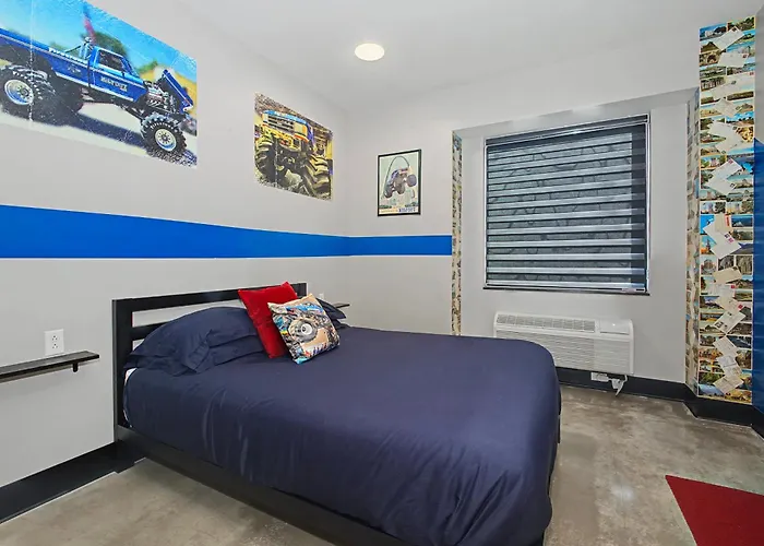 Bigfoot Monster Truck Suite In Bigfoots Home Town Pacific