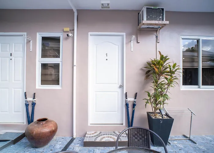 Prim Travellers Inn Coron