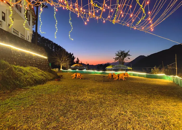 Hotel Burans & Restaurant Chakrata