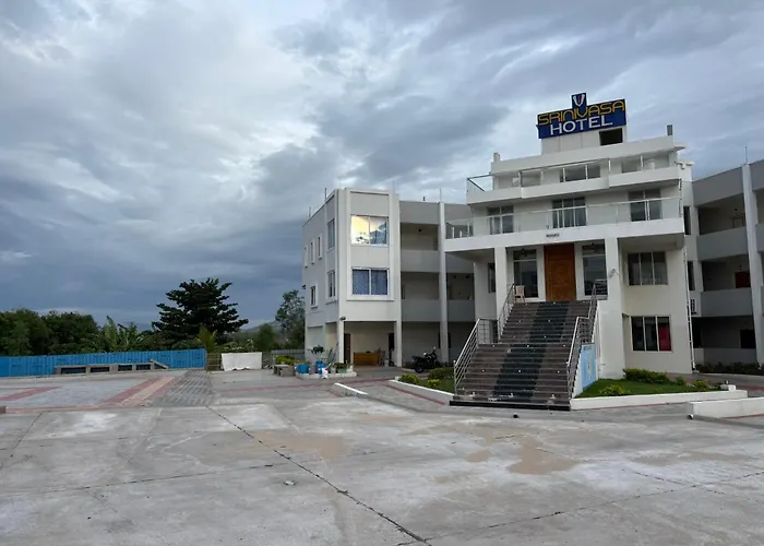 Srinivasa Hotel Tirupati