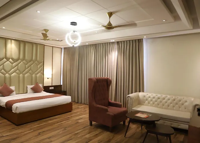 Hotel West End View A Unit Of Hotel Sc Residency Zirakpur