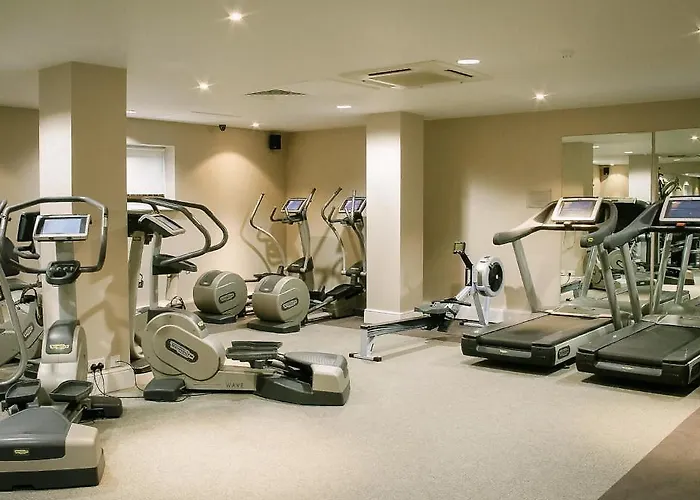 The White House - Off-Site Health Club & Spa 2 Minute Walk Away Bowness-on-Windermere