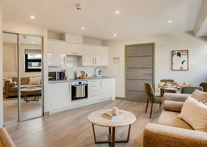 Your Apartment I Clifton Village Bristol