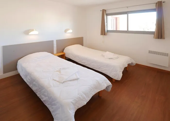 Aparthotel ULVF Les Girelles à Saint-Pierre-la-Mer 