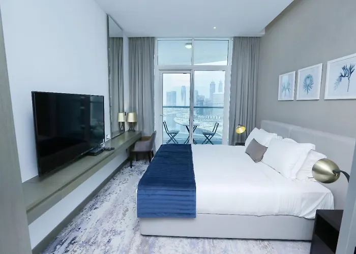 Damac Maison Prive Deluxe Studio With Water Canal View Dubai