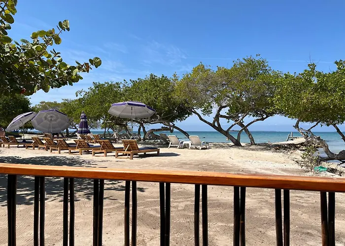 Hotel Carey Beach Isla Barú