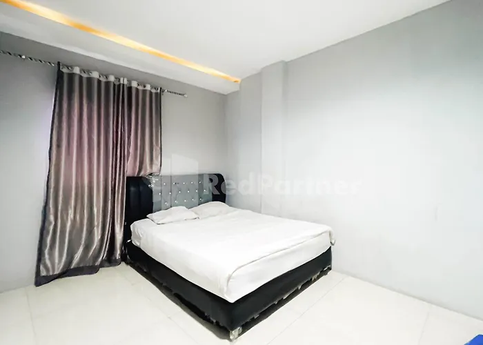 Golden Ritz Homestay Medan Mitra Reddoorz