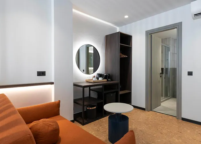 Parea Athens Aparthotel