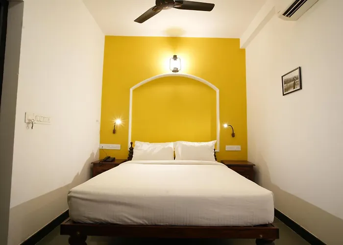 The Sunset Bay Hotel Fort Kochi