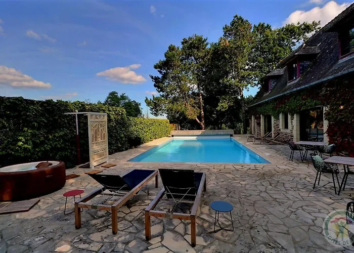 Bed and Breakfast Manoir de la droulinais à Bruz