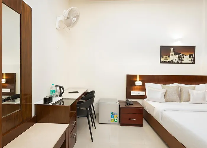 The Senate Hotel By Addon Group Kochi