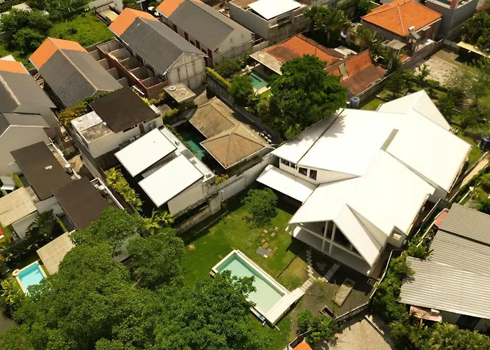 Passifika House Hotel Canggu 