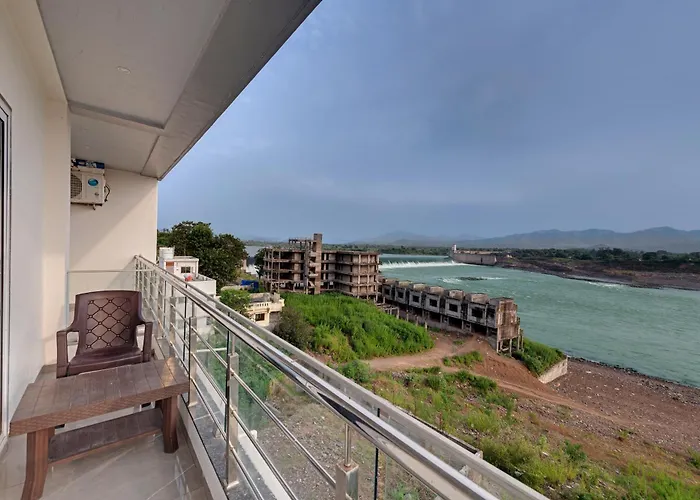 Sai Unity Boutique Stay Garudeshwar