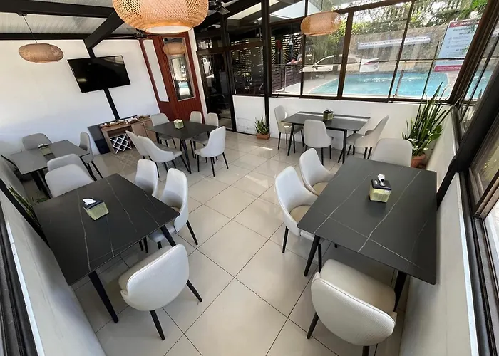 Hotel Wilson Anexo Liberia