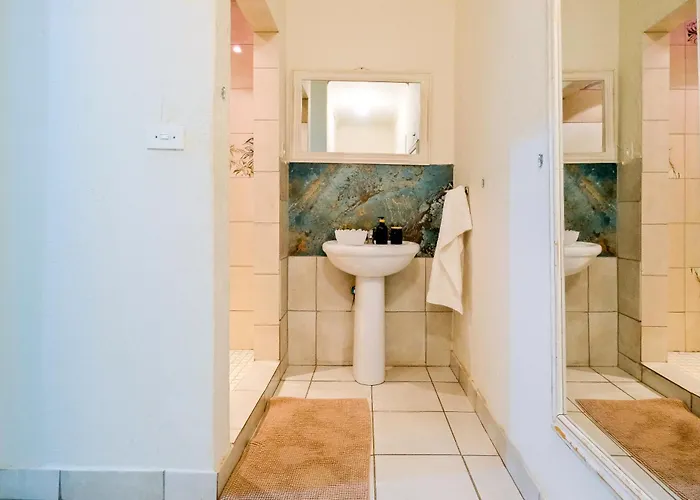 Urbanzuluhouse Hotel Johannesburg