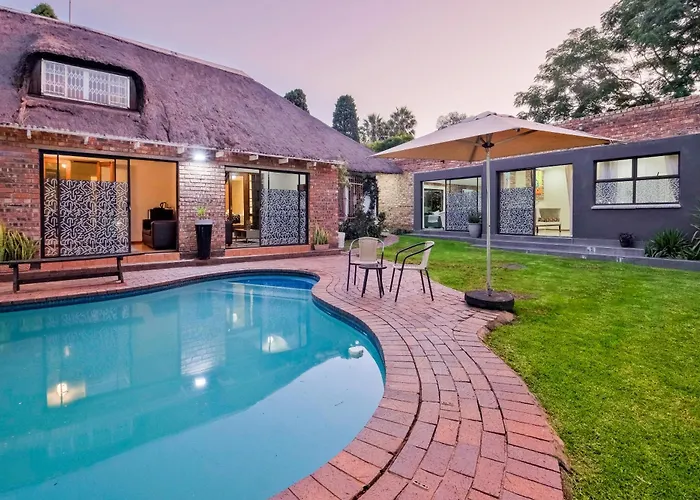 Urbanzuluhouse Hotel Johannesburg