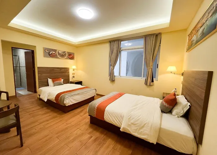 Sm Hotel Plus Lima