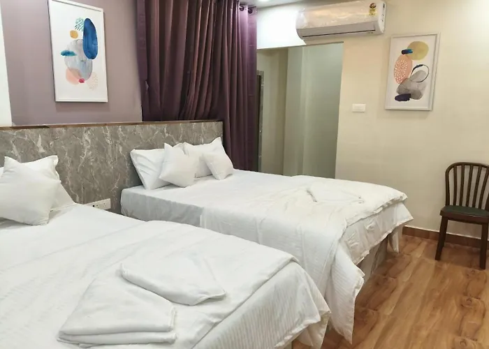 Vijay Balaji Mahal A/C Hotel Tiruvannamalai