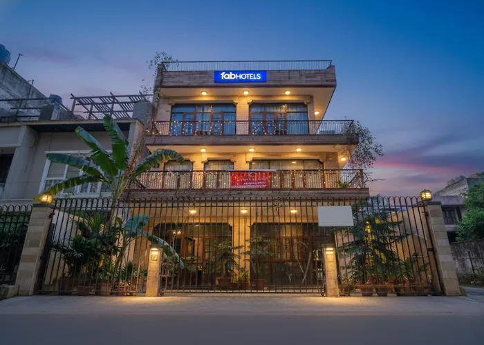 Fabhotel Goodwill Homes New Delhi