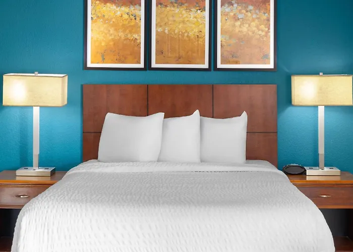 Tysons Corner Suites, A Baymont By Wyndham Vienna