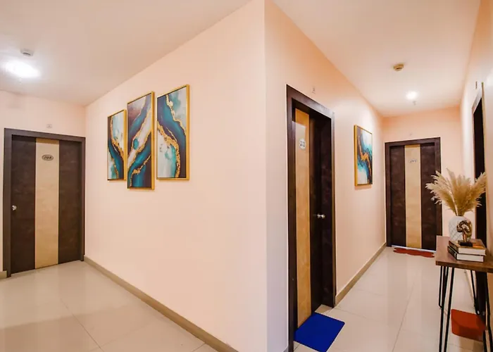 Fabhotel Prime Rockstar Suites - Nr Park Circus 7 Point Kolkata