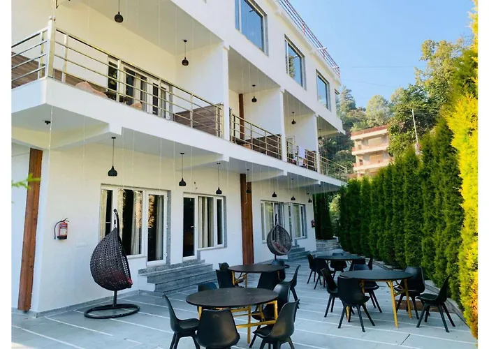 The Aesthetic Hotel & Restaurant Bhimtal
