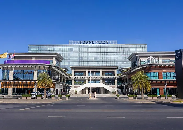 Crowne Plaza Phnom Penh By Ihg 金边皇冠假日酒店 Former Vm Hotel