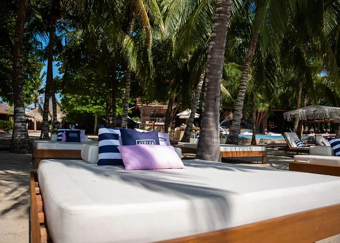 Castillete Hotel & Beach Club Tierra Bomba