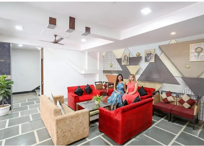 Fabhotel New Silver Crown New Delhi