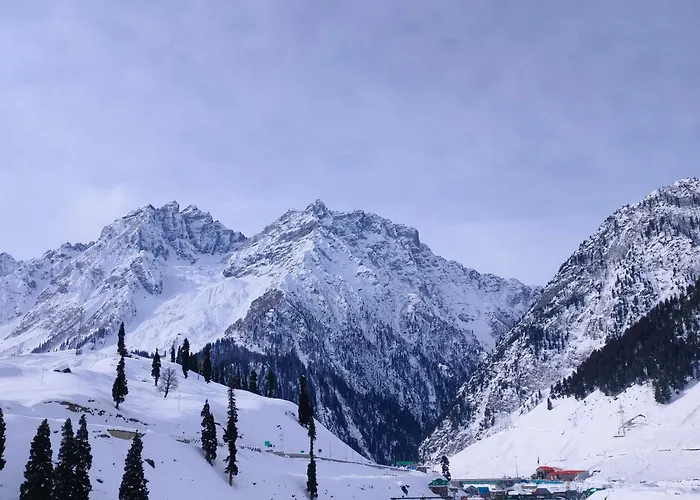 New Zamrood Holiday Home Srinagar 