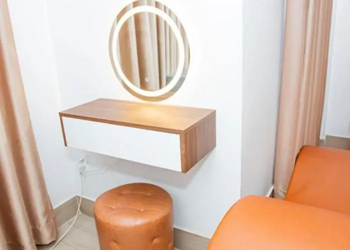 Khách Sạn Q7 TP. Hồ Chí Minh