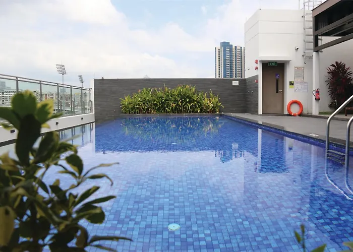 Aqueen Prestige Hotel Lavender Singapore