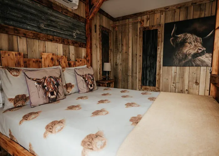 The Moo-Tel At Moody Meadows Hotel Aberaeron
