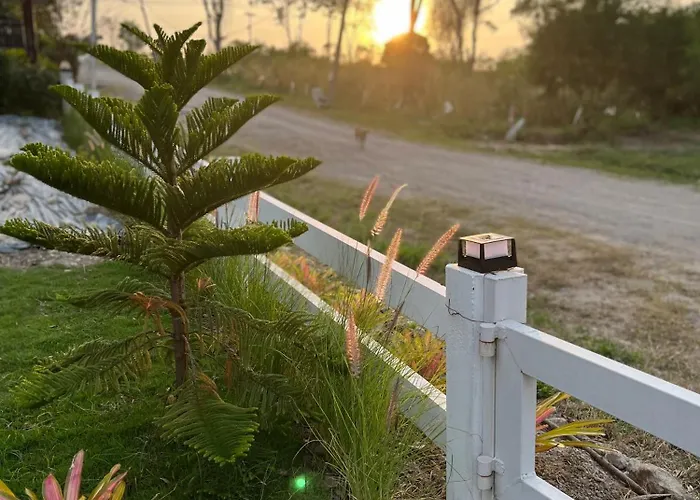 The Little Clay House Bed & Breakfast Hua Hin