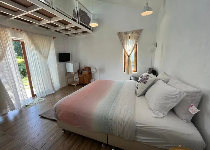 The Little Clay House Bed & Breakfast Hua Hin