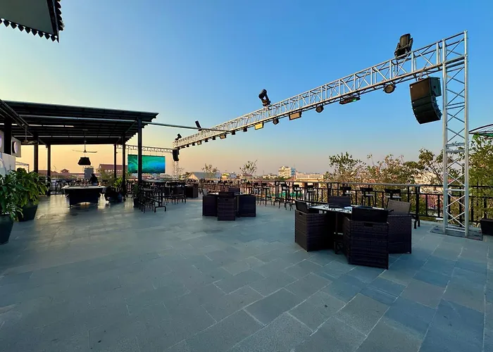 Nico'S Hotel And Skybar Siem Reap