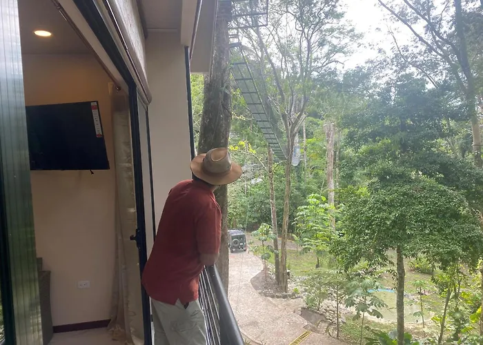 Mountain Top Park Hotel Manuel Antonio