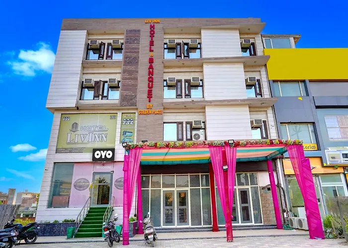 Collection O Liv Inn Noida