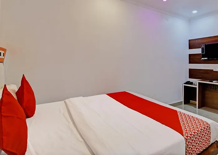 Super Hotel O Golden Palace Kolkata