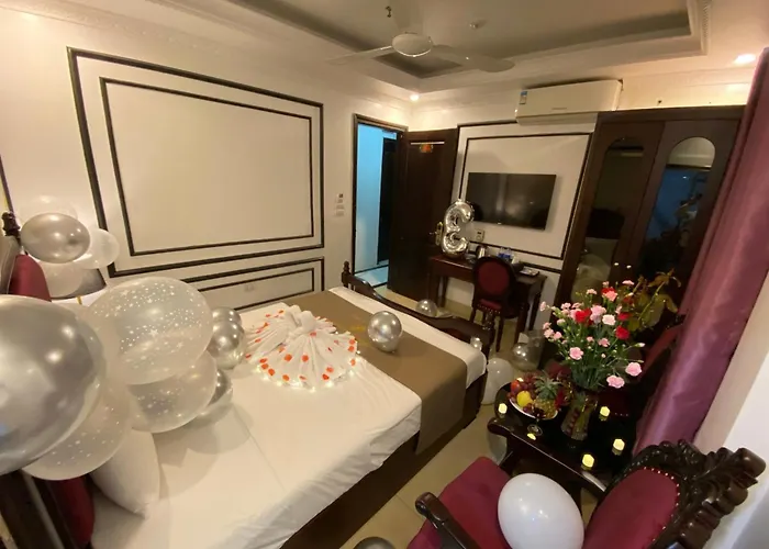 Nam Cường X Hotel Hà Nội