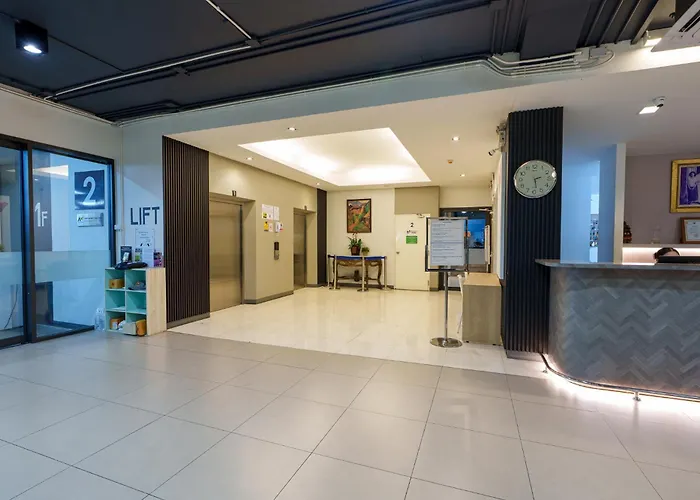 Prom Ratchada Hotel Anex2 Bangkok