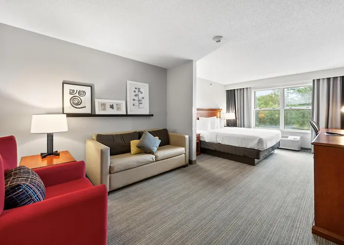 Independence Stay Hotel & Suites Marinette