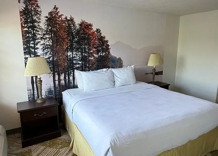 The Willowbrook Golf Hotel At Split Rock Lake Harmony